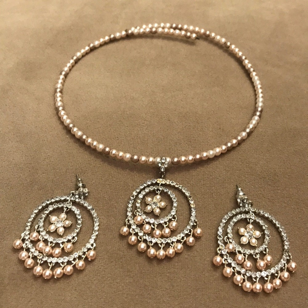 Pink pearls jewelry set